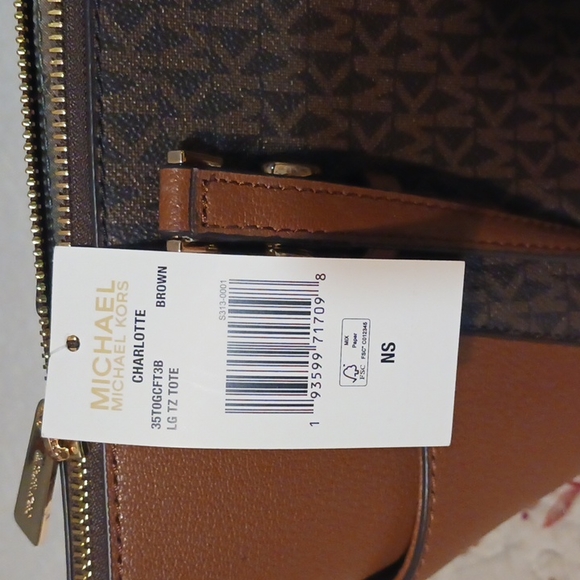 Michael Kors Charlotte bag - Picture 2 of 11